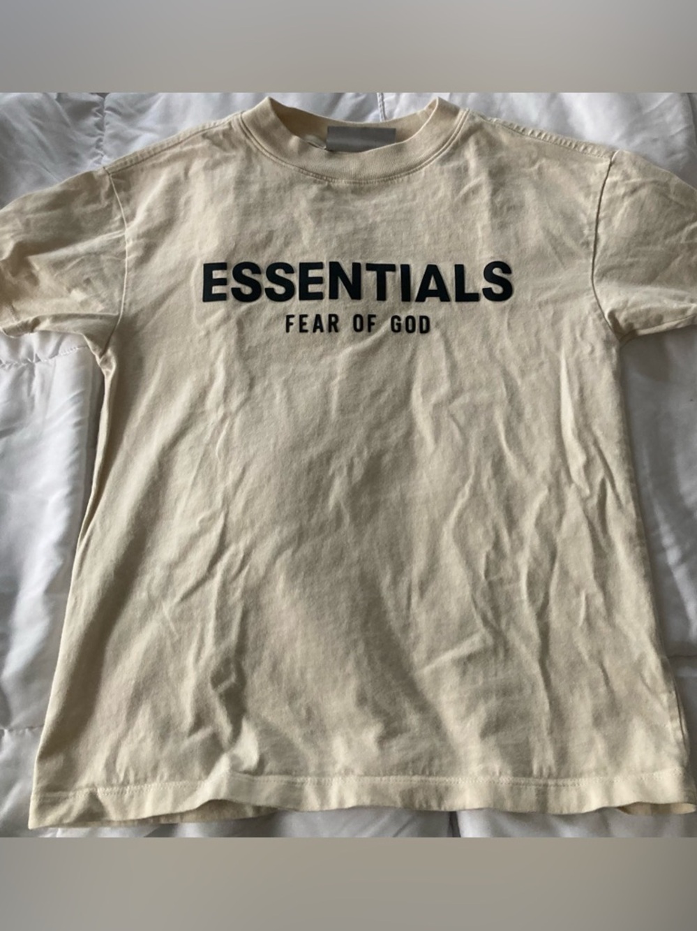 Fear of God Kids Cream ESSENTIALS Logo Tee